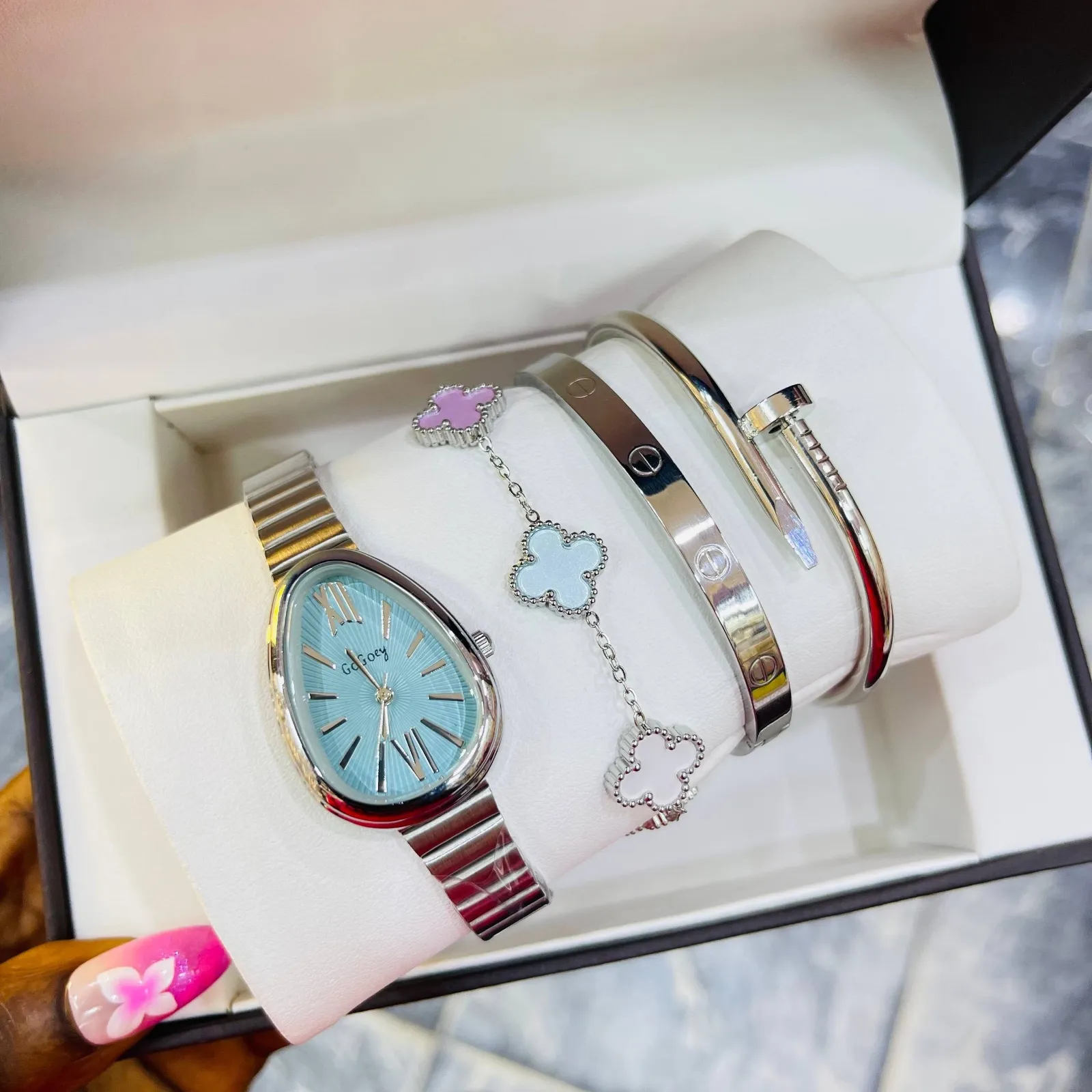 Luxe Watch Stack, photo 4