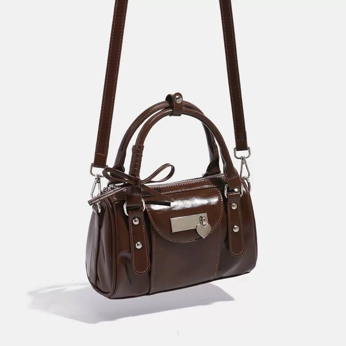 Brown Bow leather bag, photo 3