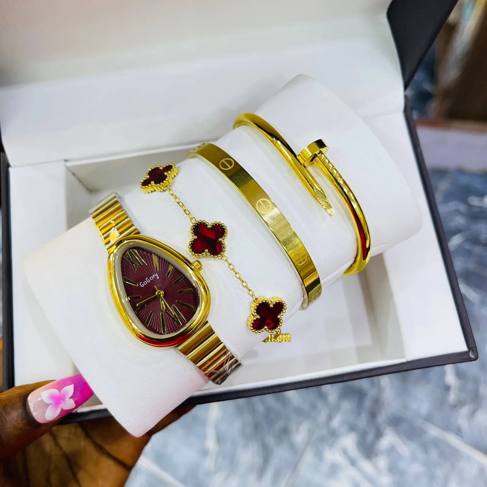 Luxe Watch Stack, photo 7