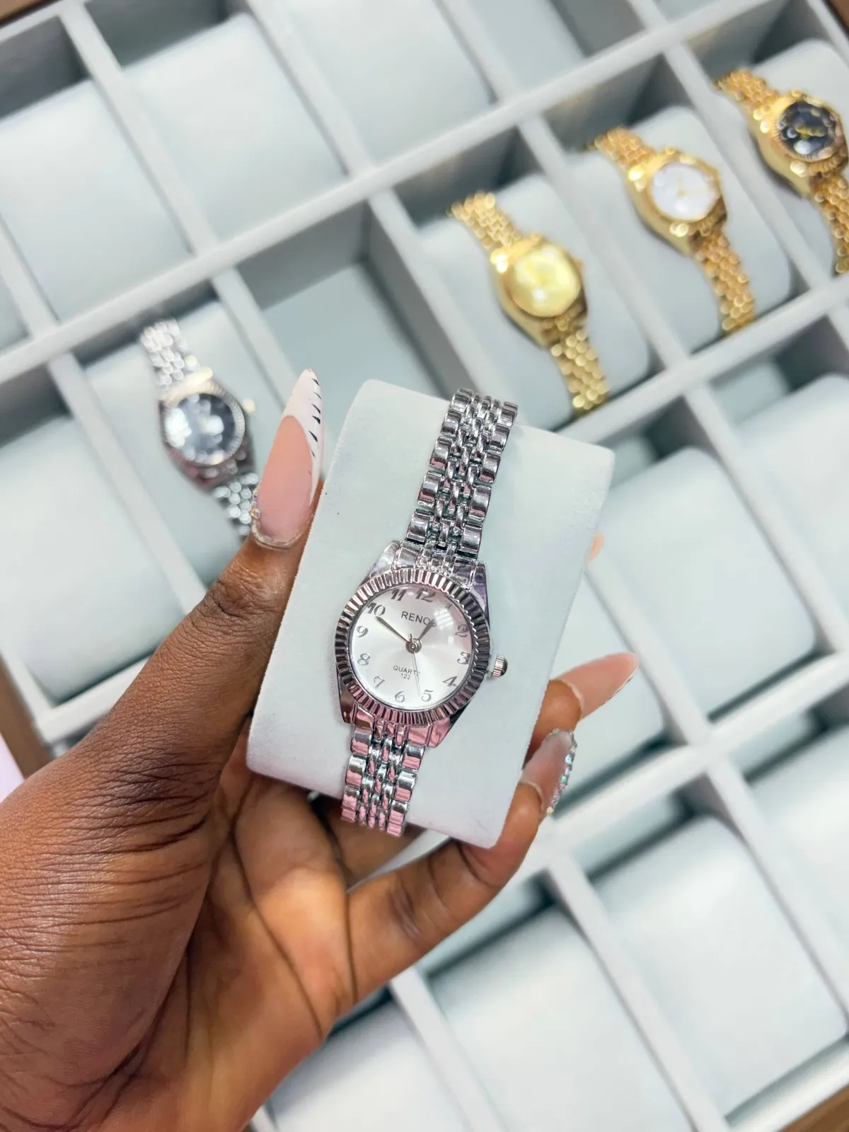 Women's Renos Wristwatch, photo 2